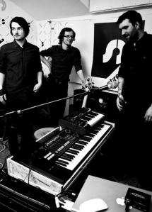 Martin Tvrdý Trio, Machy první zleva